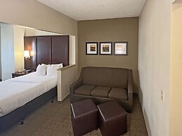 Comfort Suites Peoria Sports Complex