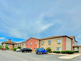 FairBridge Inn & Suites Batavia - Darien Amusement Park