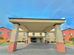 FairBridge Inn & Suites Batavia - Darien Amusement Park
