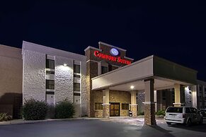 Comfort Suites Knoxville Airport