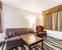 Quality Inn & Suites Stoughton - Madison South