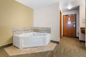 Quality Inn & Suites Stoughton - Madison South