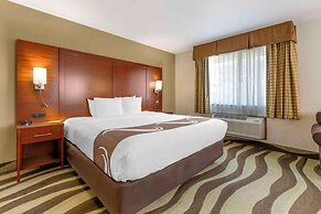 Quality Inn & Suites Stoughton - Madison South