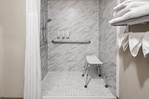 Wingate by Wyndham Grove City