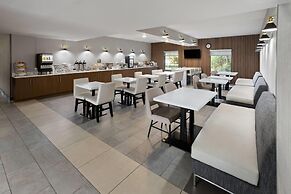 Wingate by Wyndham Grove City