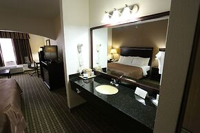 Quality Suites Burleson - Ft. Worth