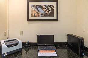 Quality Suites Burleson - Ft. Worth