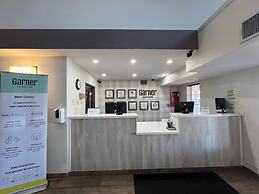 Garner Hotel Phoenix – Surprise by IHG