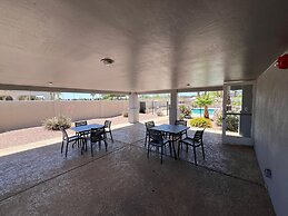 Garner Hotel Phoenix – Surprise by IHG
