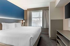 Comfort Inn & Suites Cuyahoga Falls - Akron