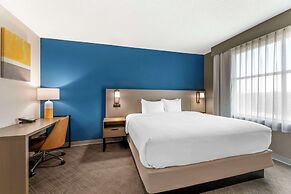 Comfort Inn & Suites Cuyahoga Falls - Akron