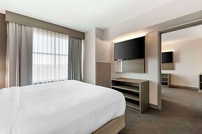 Comfort Inn & Suites Cuyahoga Falls - Akron