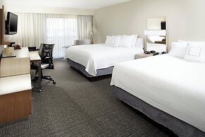 Courtyard by Marriott Detroit Brighton