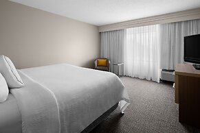 Courtyard by Marriott Detroit Brighton