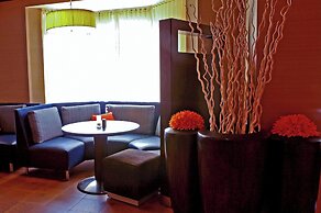 Courtyard by Marriott Detroit Brighton