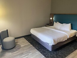 Courtyard by Marriott Newport News Yorktown