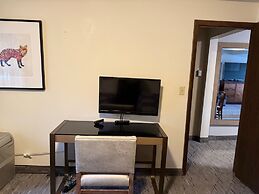 Snowshoe Motel