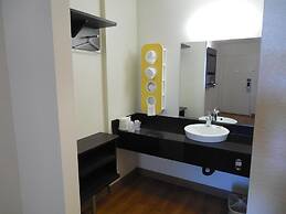 Motel 6 Temecula, CA - Historic Old Town