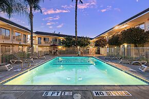 Motel 6 Temecula, CA - Historic Old Town