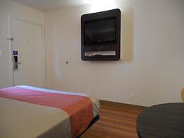 Motel 6 Temecula, CA - Historic Old Town