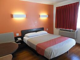 Motel 6 Temecula, CA - Historic Old Town