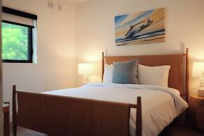 Pines & Palms Resort