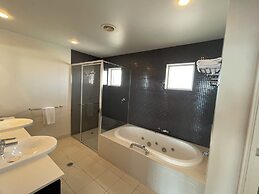 Ramada Hotel and Suites Ballina Byron