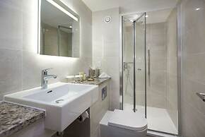 DoubleTree by Hilton Hotel London ExCel