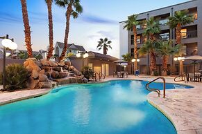 Courtyard By Marriott Las Vegas Stadium Area
