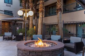 Courtyard By Marriott Las Vegas Stadium Area