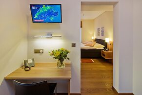 Hotel Ambassador Brig