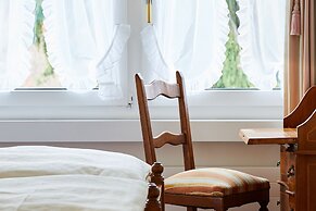 Hotel und Spezialitätenrestaurant zur Linde