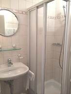 Hotel und Spezialitätenrestaurant zur Linde