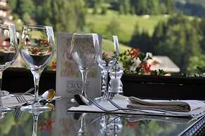 Maya Caprice Boutique Hotel & Spa
