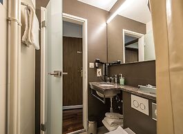 Alexander Guesthouse