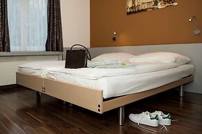 Alexander Guesthouse