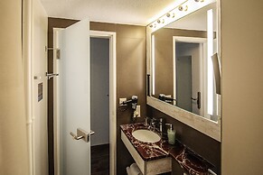 Alexander Guesthouse