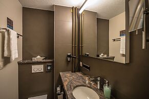 Alexander Guesthouse