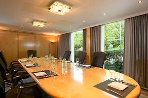 Apart-Hotel Zurich Airport