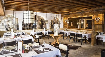 Alpenlove - Adult SPA Hotel