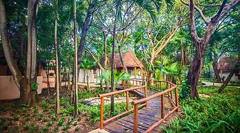 Mahekal Beach Front Resort & Spa