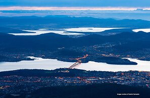 Somerset on The Pier Hobart