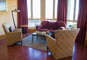 Le Royal Hotel