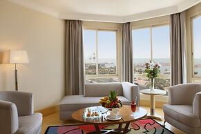 Le Royal Hotel