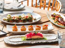 Novotel Barcelona Cornella