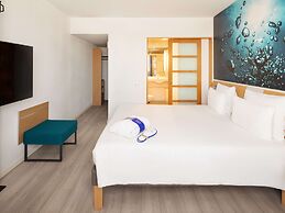 Novotel Barcelona Cornella
