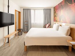 Novotel Barcelona Cornella