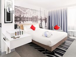 Novotel London ExCeL