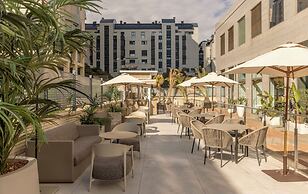Hotel ILUNION Valencia 4