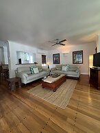 BeachView Apartments at Villa Paradiso